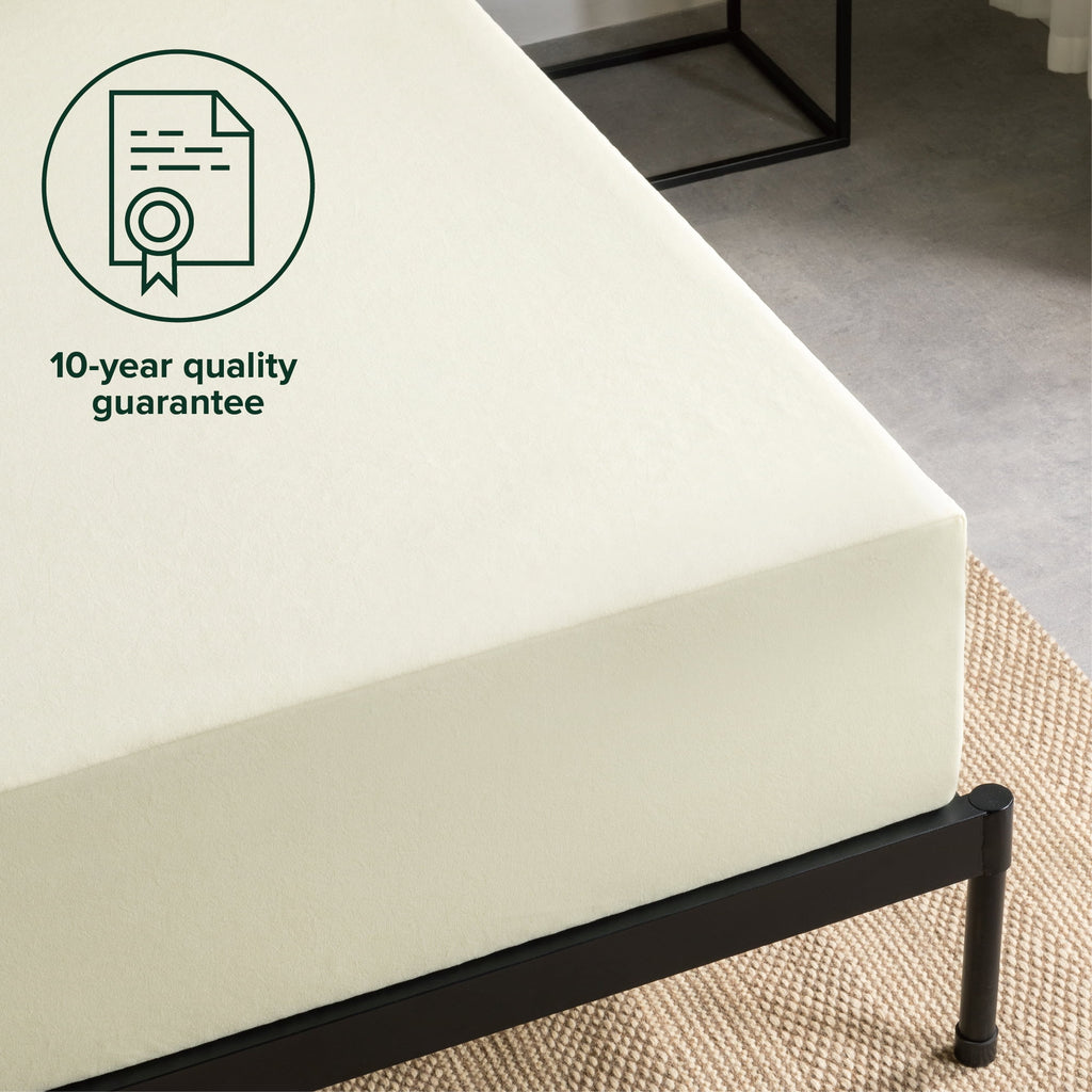 Zinus Gel Airflow 10" Tight Top Memory Foam Mattress CertiPUR-US Certified, Queen