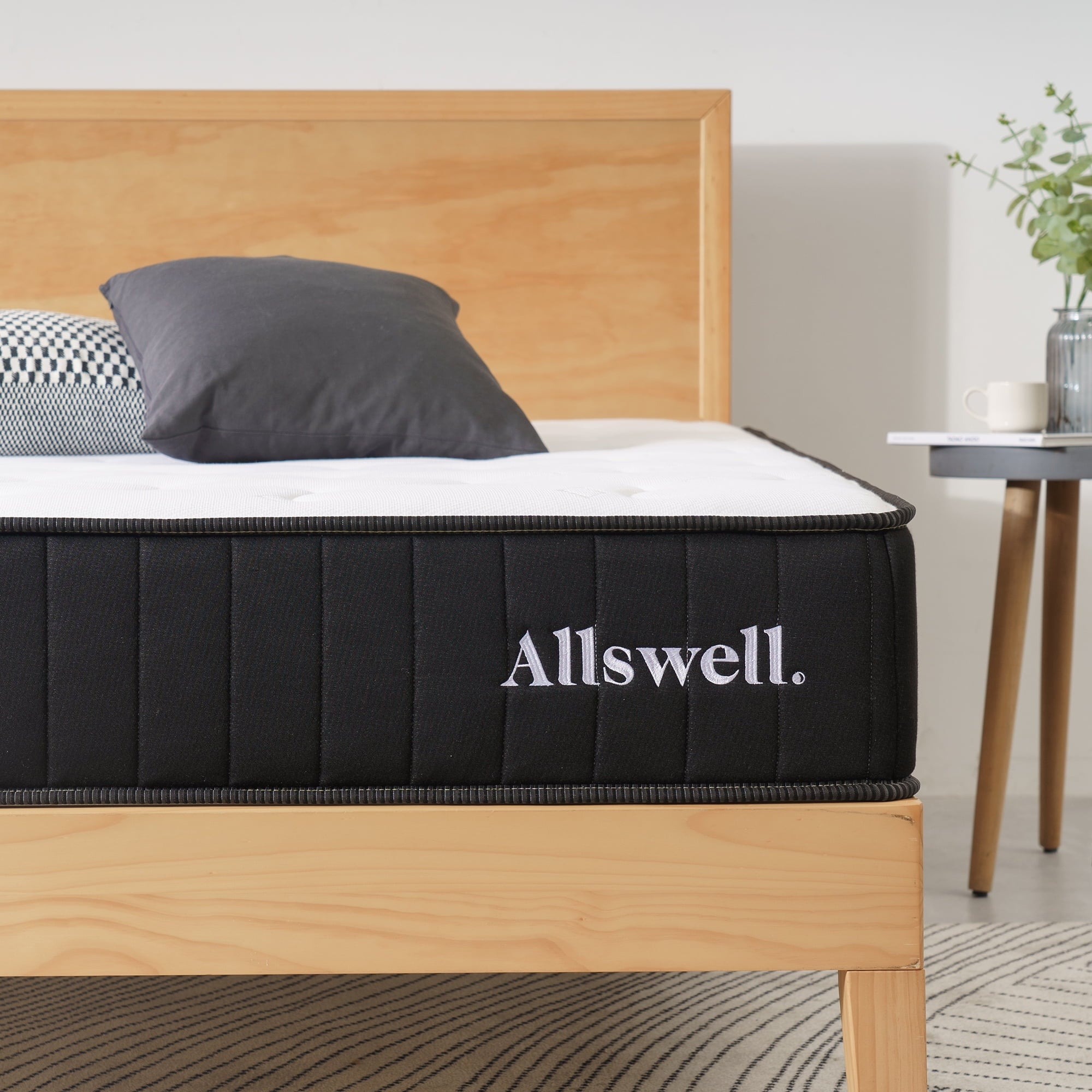 The Allswell 10" Hybrid Mattress in a Box with Gel Memory Foam, Adult, Queen