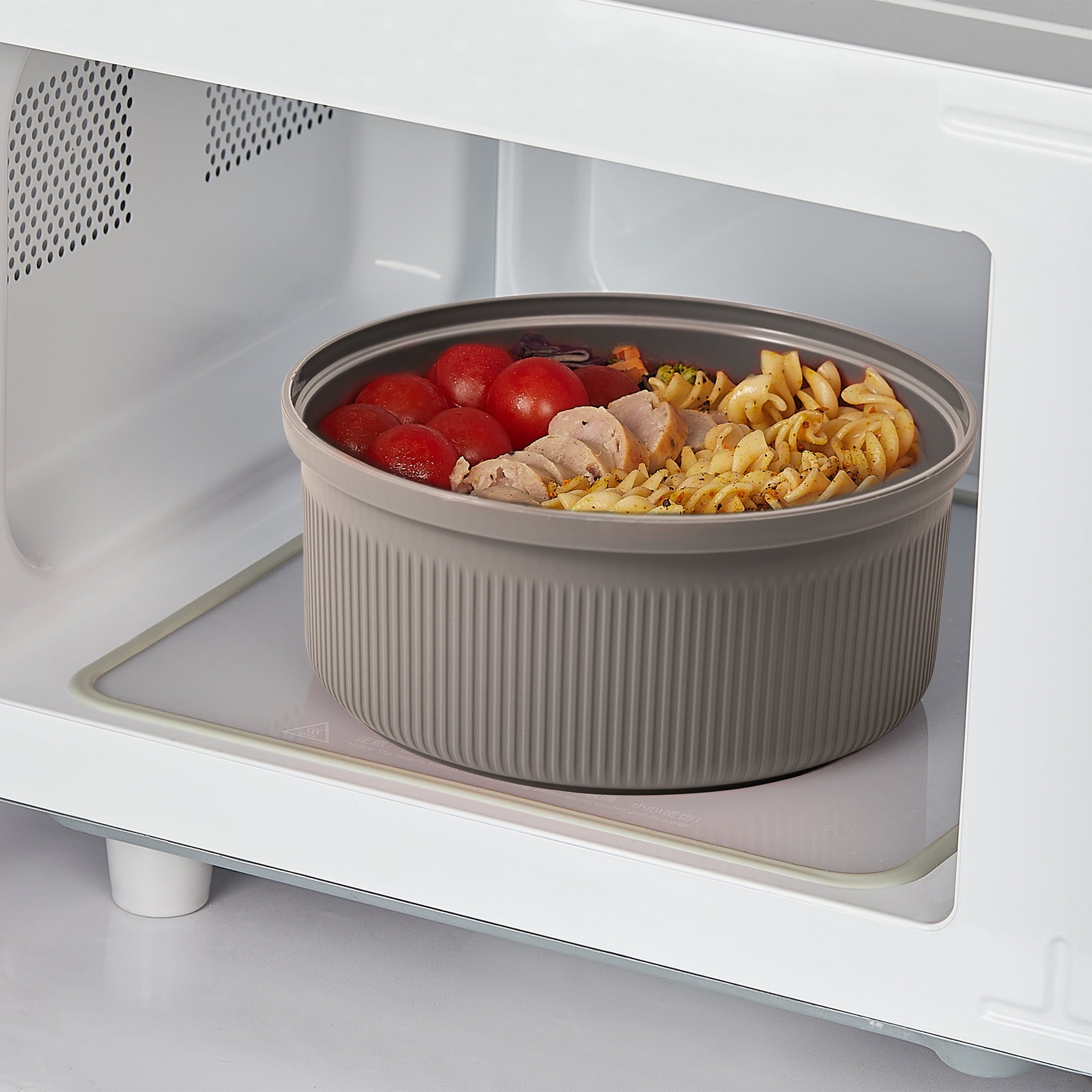 Mainstays Food Storage Container, Round, Grey, 47oz Capacity