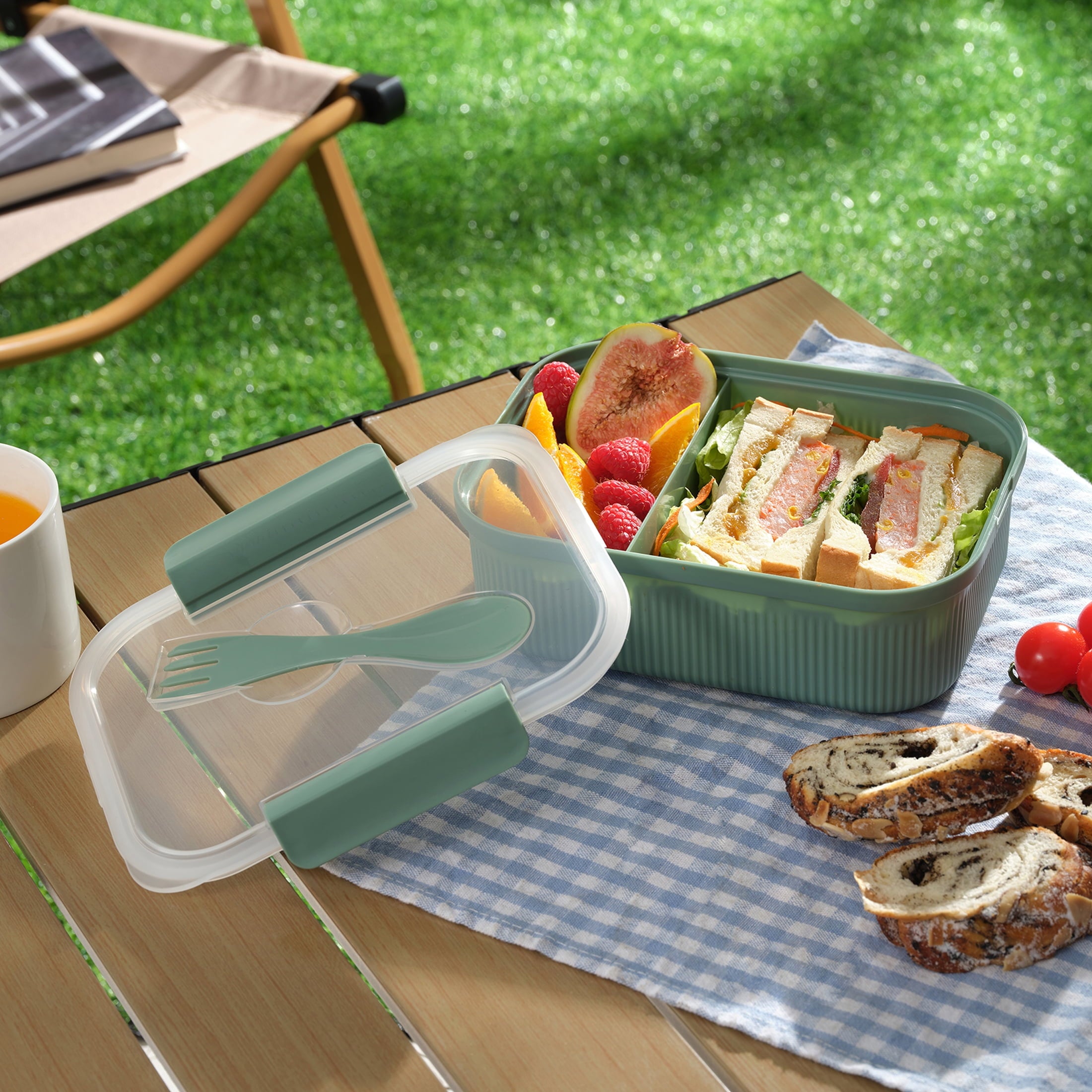 Mainstays Food Storage Container, Rectangle, Green, 42oz Capacity