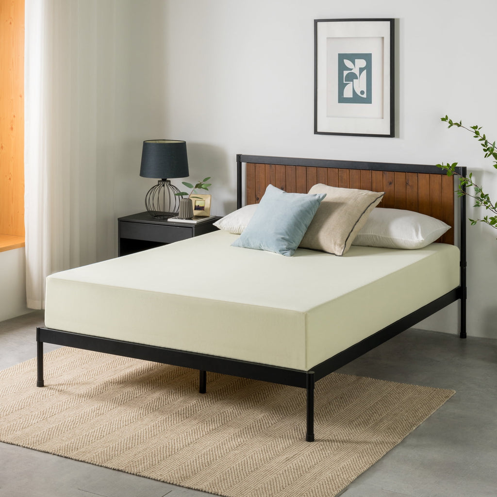 Zinus Gel Airflow 10" Tight Top Memory Foam Mattress CertiPUR-US Certified, Queen