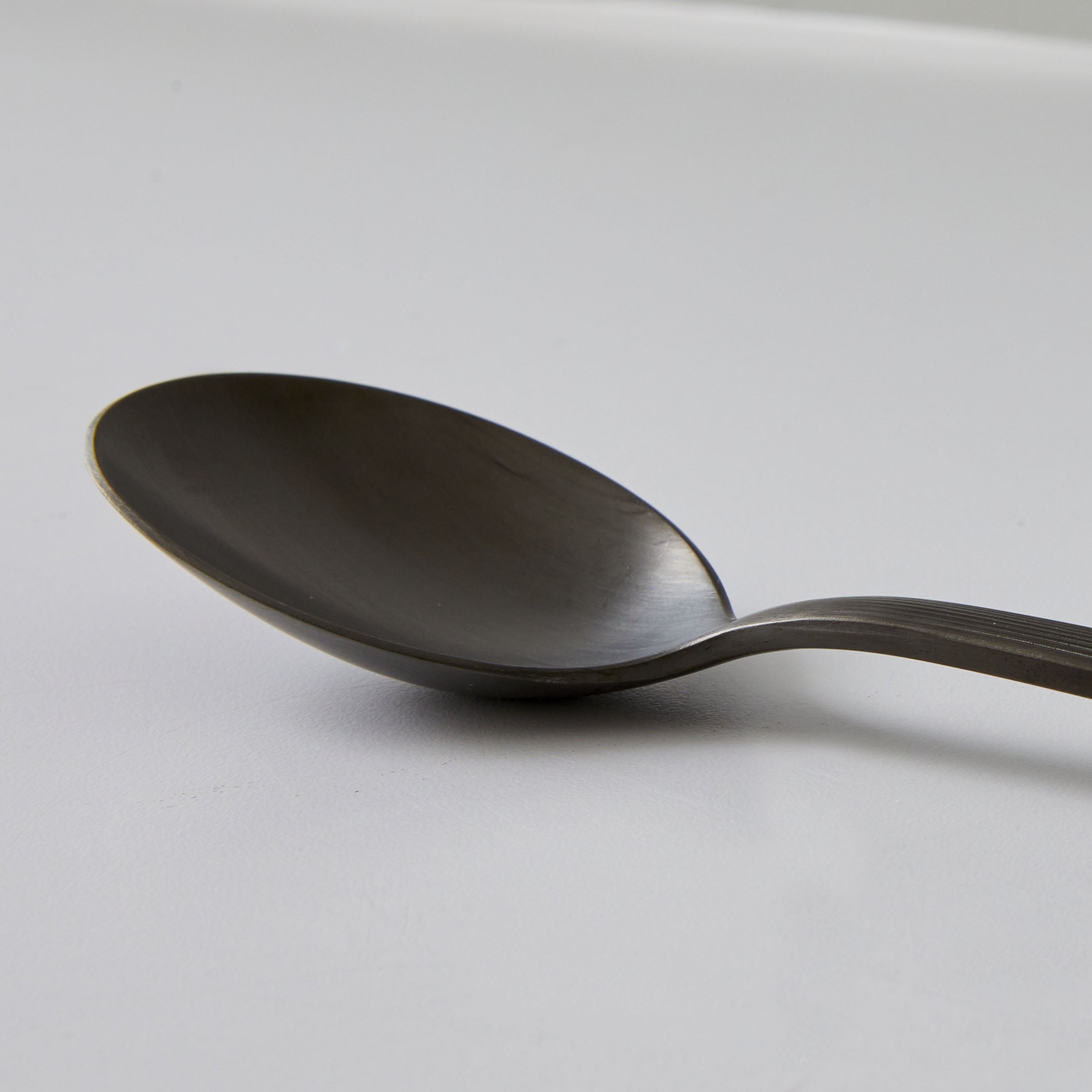 Better Homes & Gardens 20-Piece Black Stainless Steel Flatware Set (Service for 4)