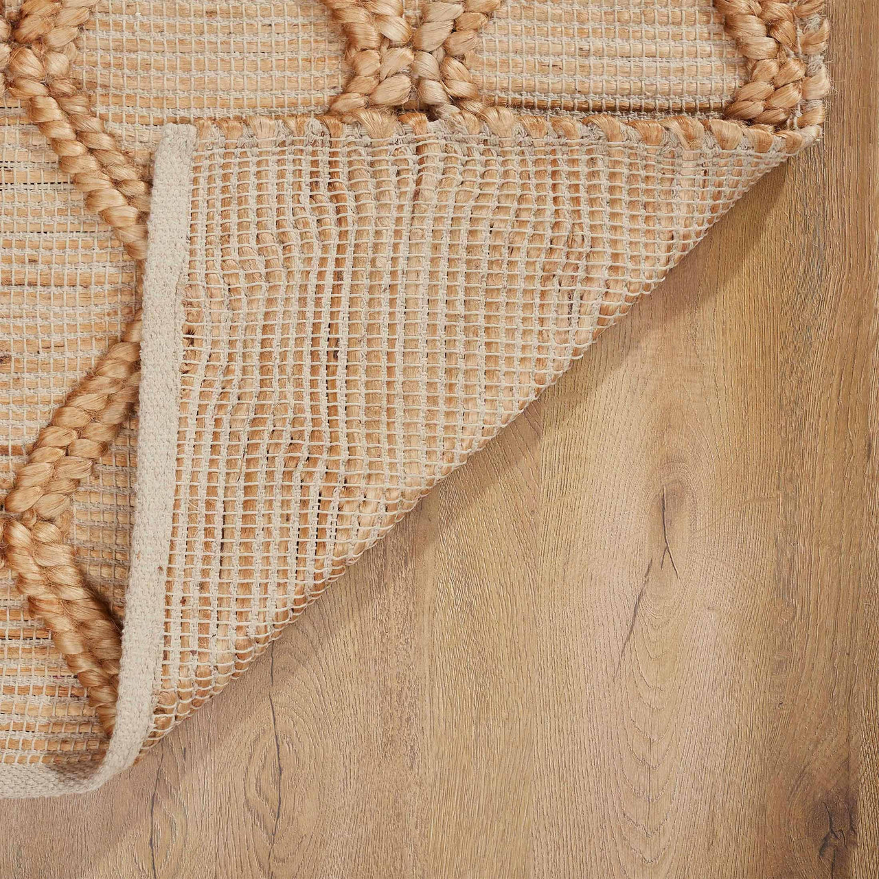 Beautiful Natural Jute Trellis Diamond Indoor Area Rug by Drew Barrymore, 8' x 10'